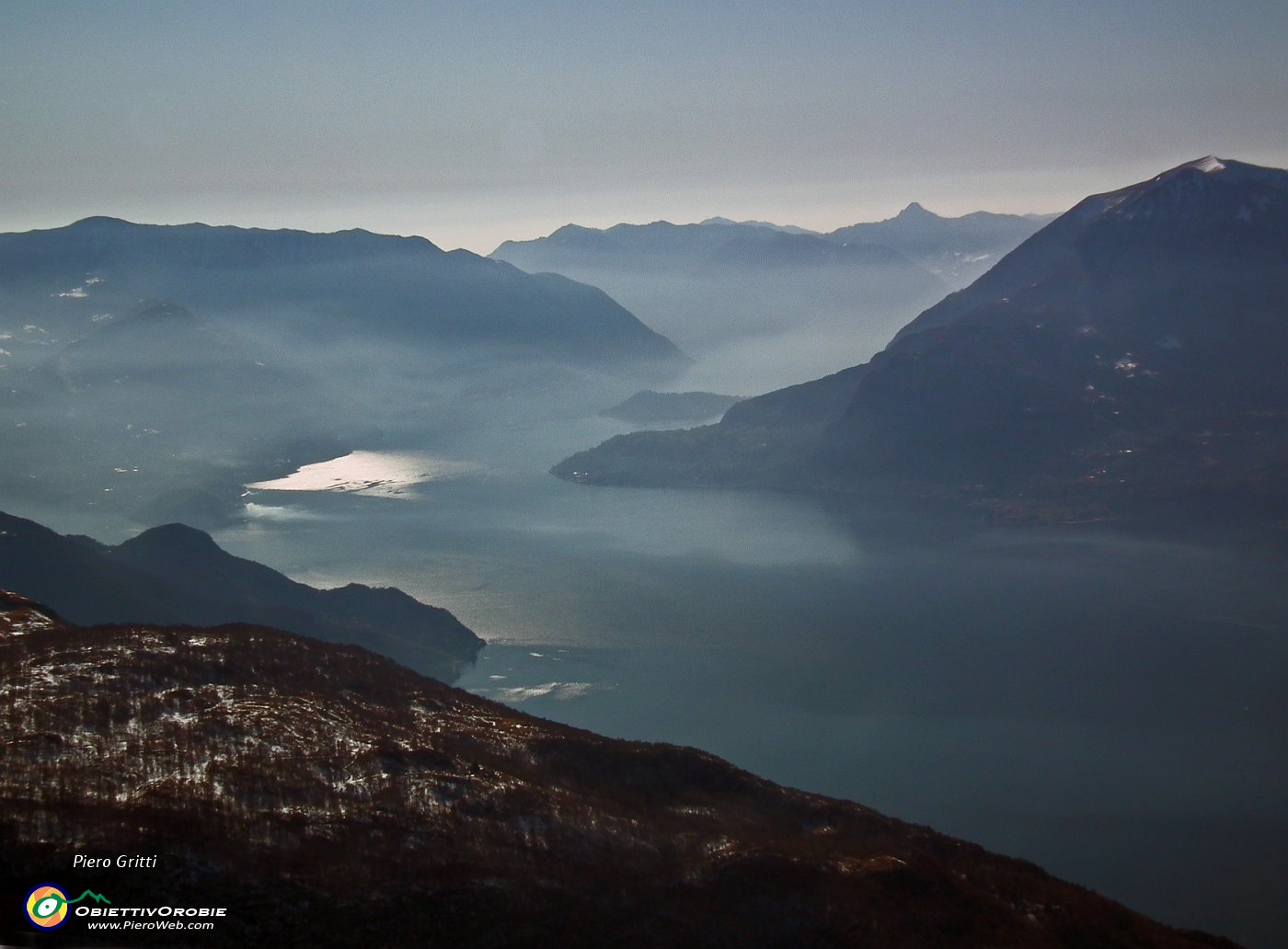 54 Riflessi pomeridiani sul lago....JPG